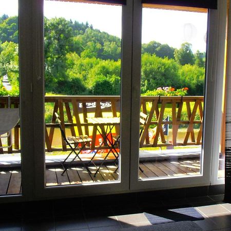 Ferienwohnung Studio Le Vedeur Avec Balcon Vue Sur Riviere Durbuy Exterior foto