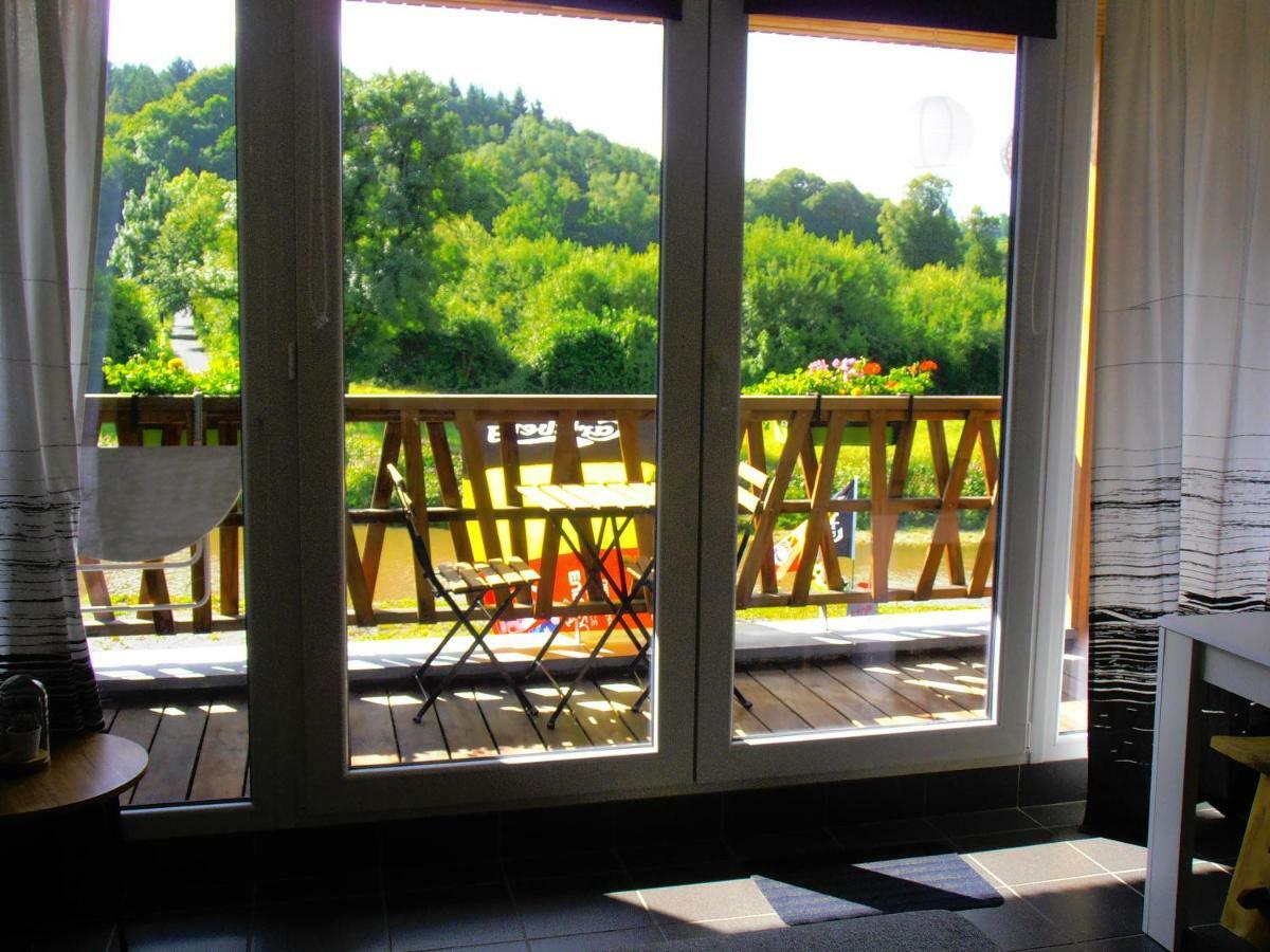 Ferienwohnung Studio Le Vedeur Avec Balcon Vue Sur Riviere Durbuy Exterior foto